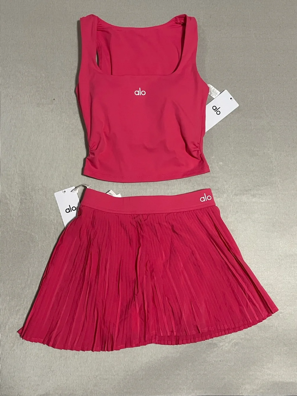 ALO Yoga Hot Pink Cropped Tank Top with Pleated Skirt Set